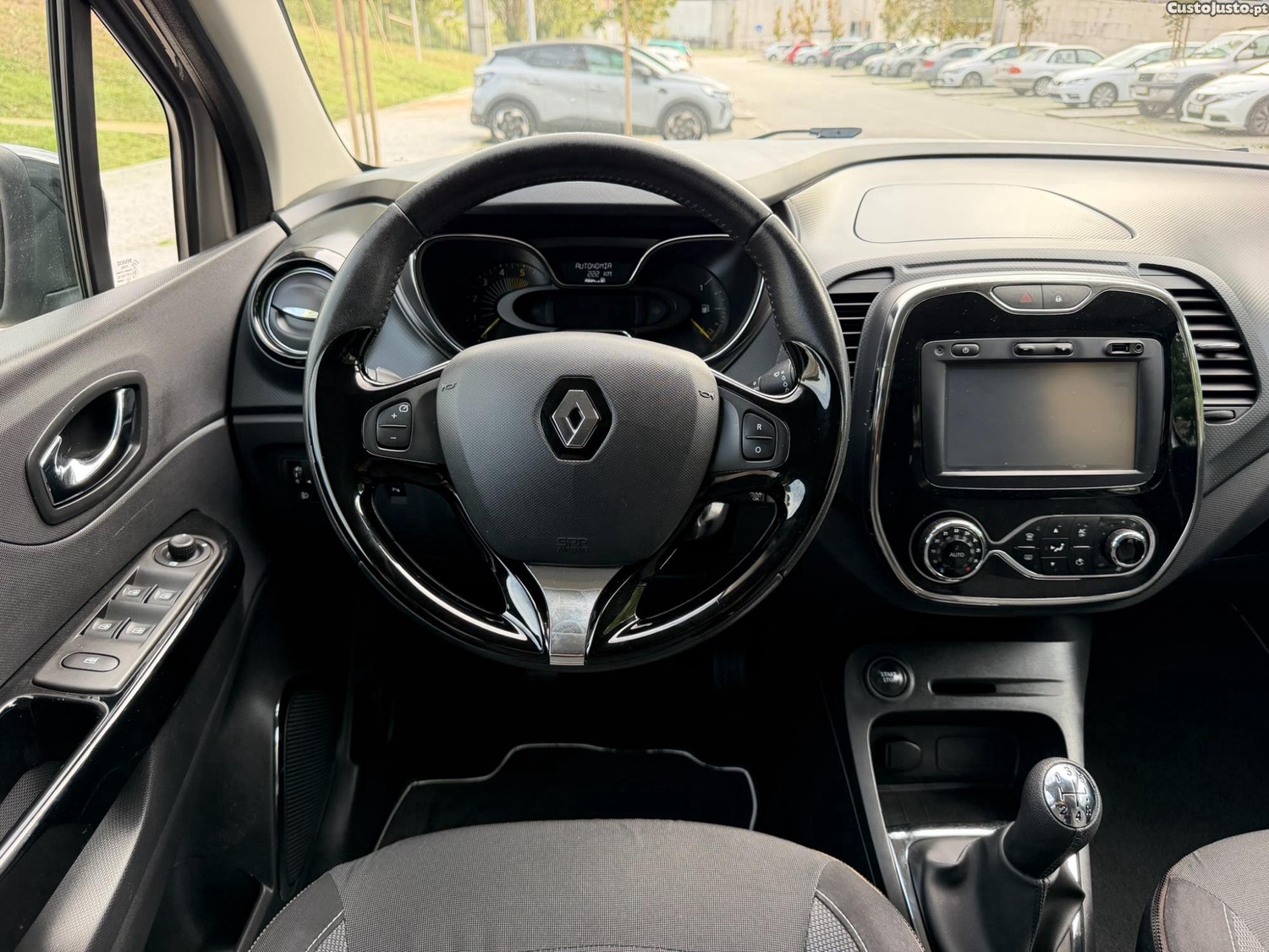 Renault Captur 1.5 dCi Nacional - 13 — photo 5