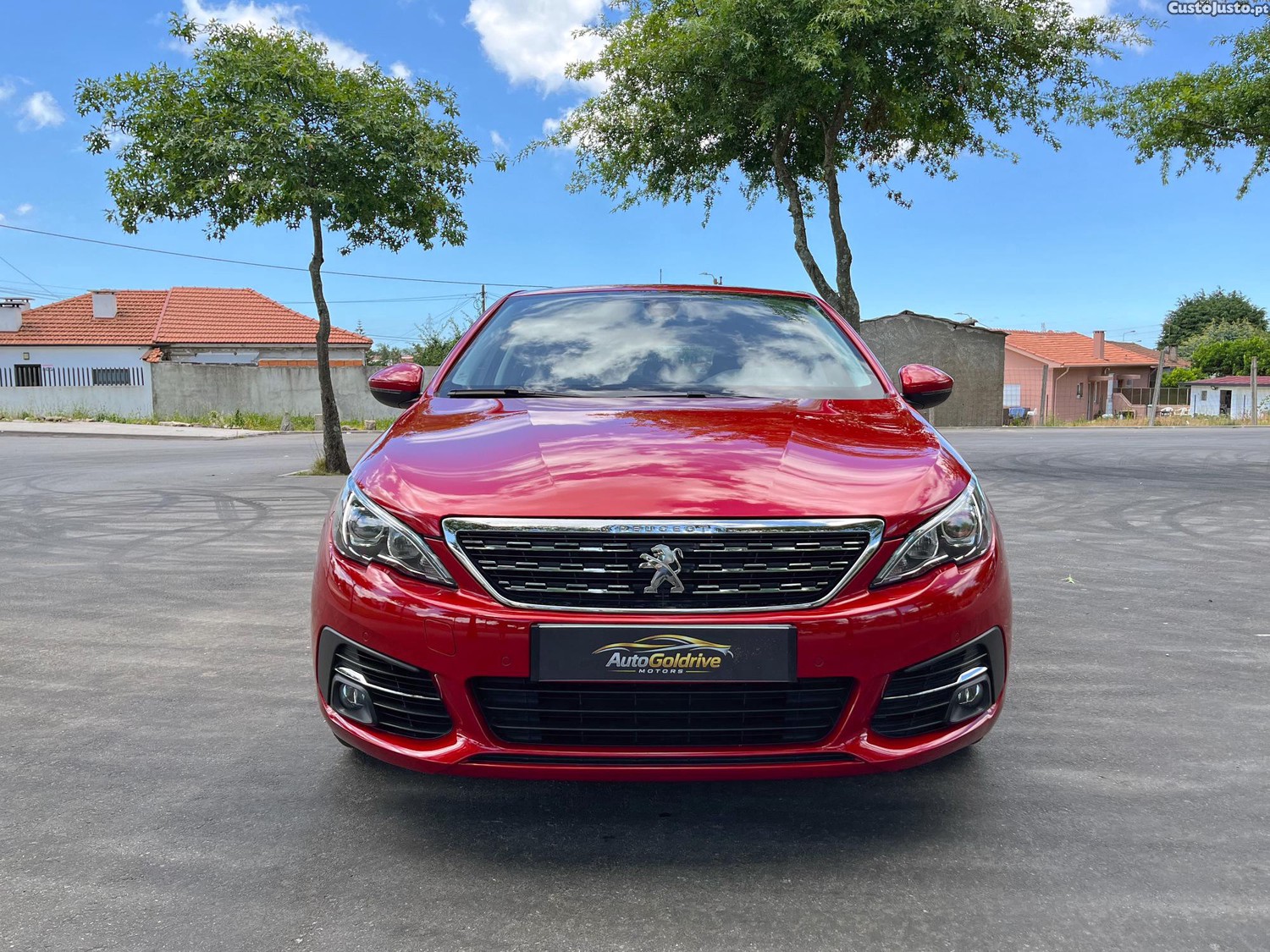 Peugeot 308 Peugeot 308 1.2 PureTech Allure EAT8 — photo 2