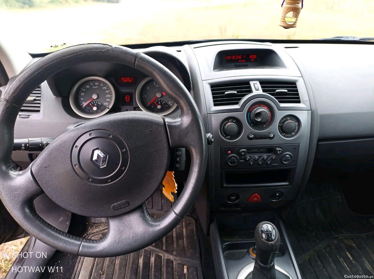 Renault Mégane 1.5 dci — fotografia 3