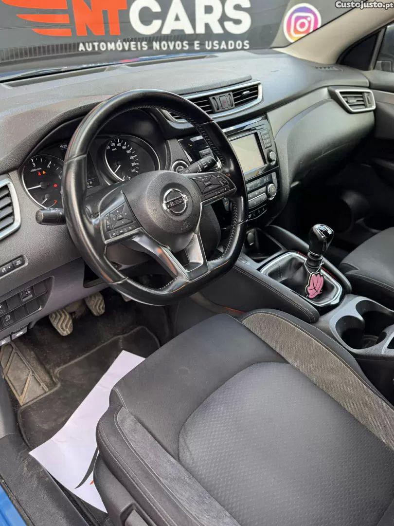 Nissan Qashqai 1.5 dci n-connecta j18 - 19 — photo 3