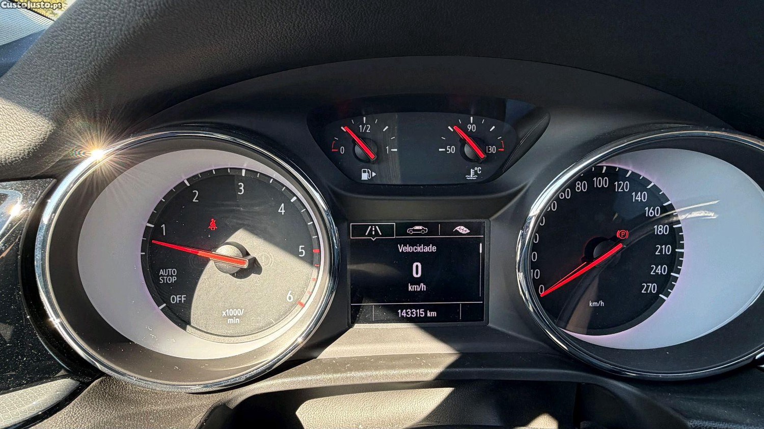 Opel Insignia 1.6 Ecotec D — photo 5