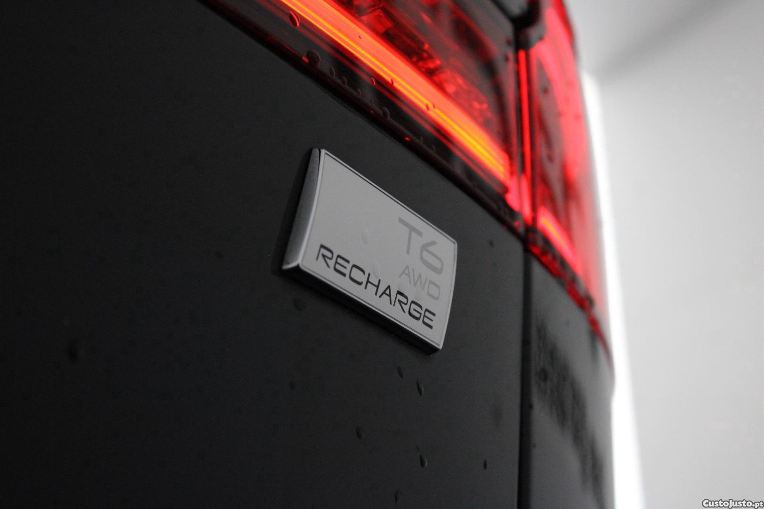 Volvo V60 2.0 T6 AWD INSCRIPTION — fotografia 2