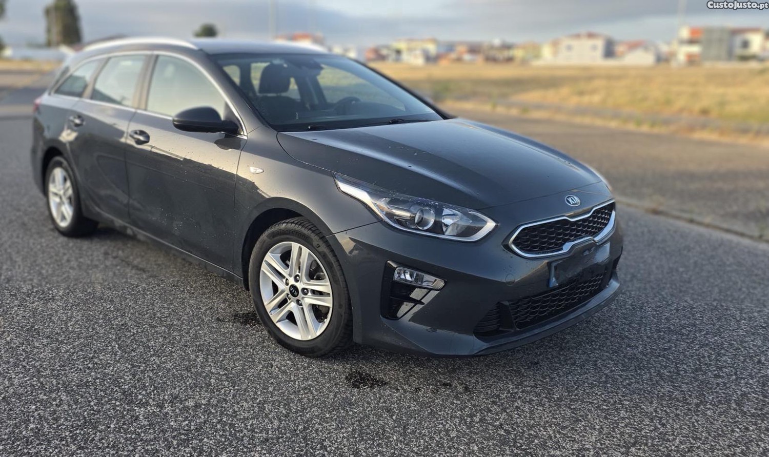 Kia Ceed SW — photo 4