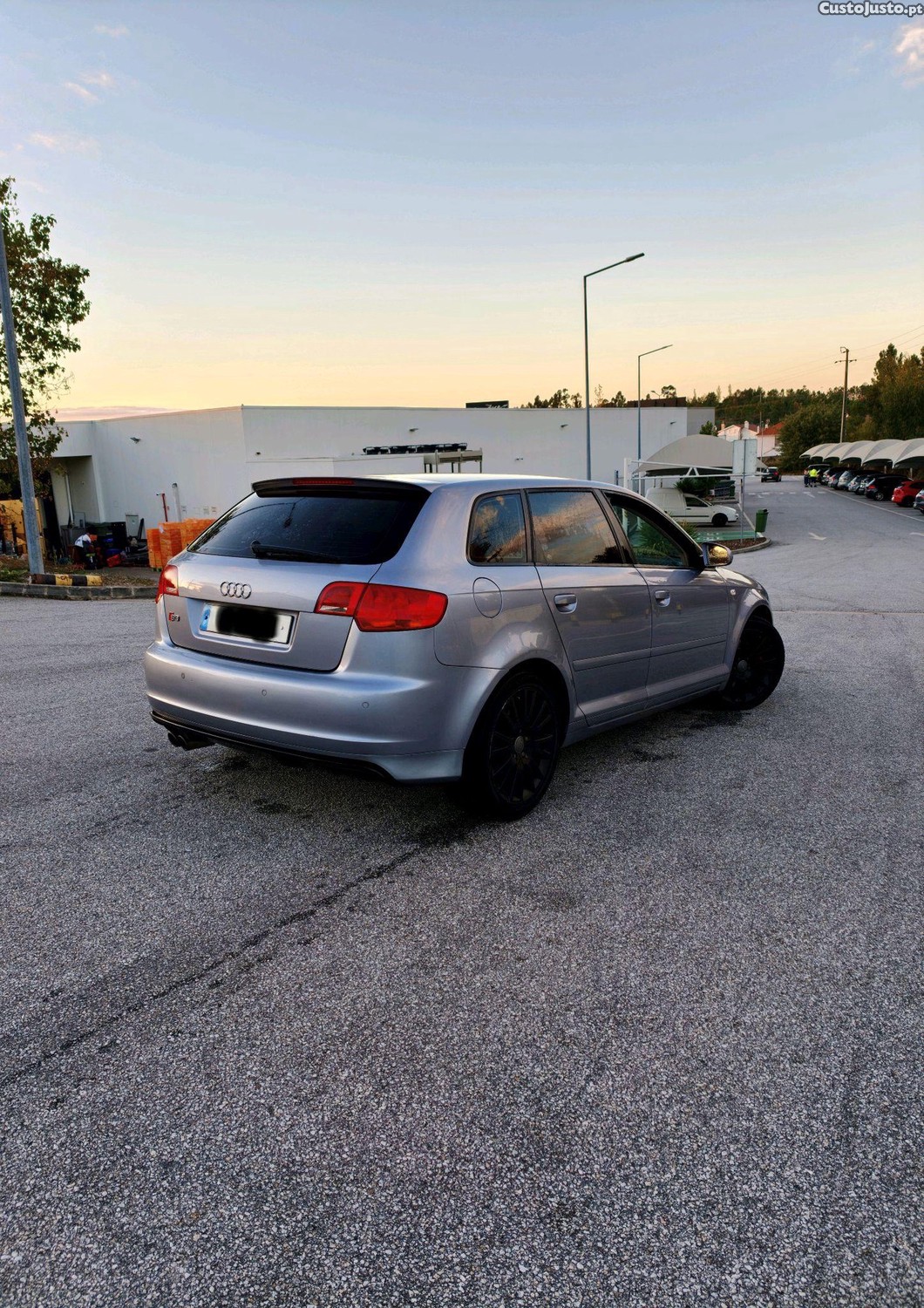 Audi A3 2.0 TFSi Sportback - 08 — photo 4