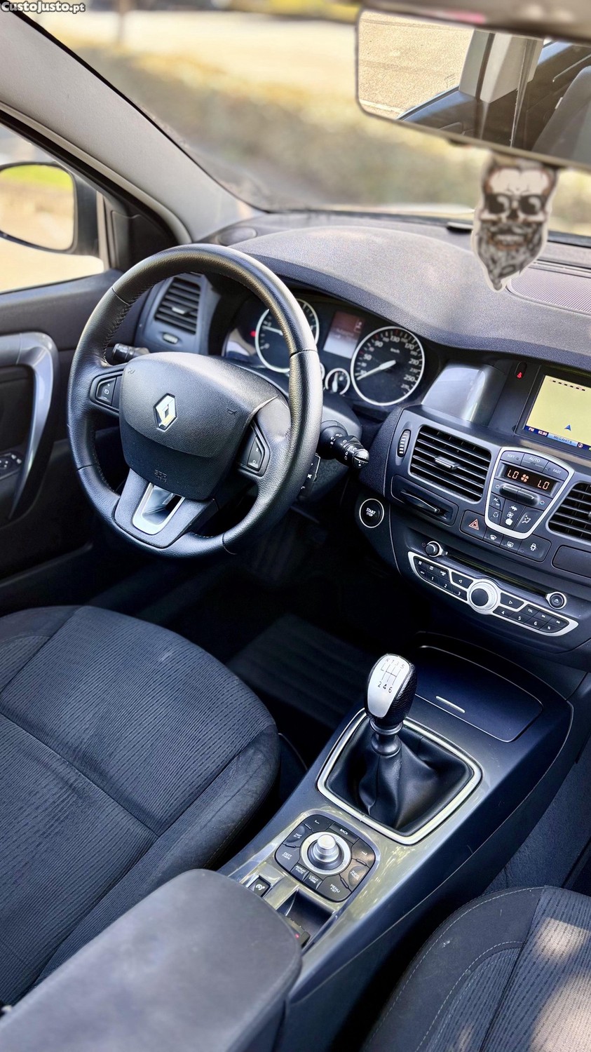 Renault Laguna 1.5II — fotografia 4