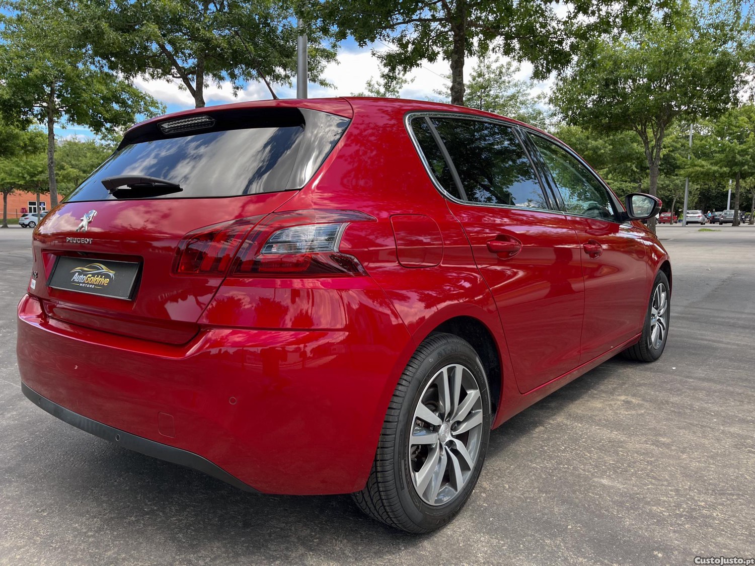 Peugeot 308 Peugeot 308 1.2 PureTech Allure EAT8 — photo 3