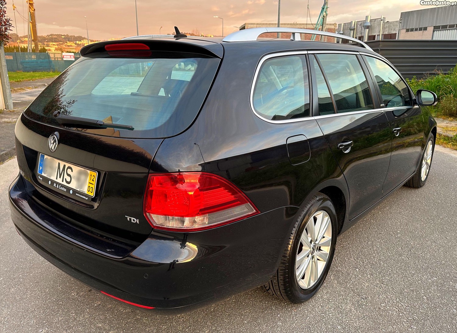 Volkswagen Golf Variant 1.6 Tdi 105 Cv — fotografia 5