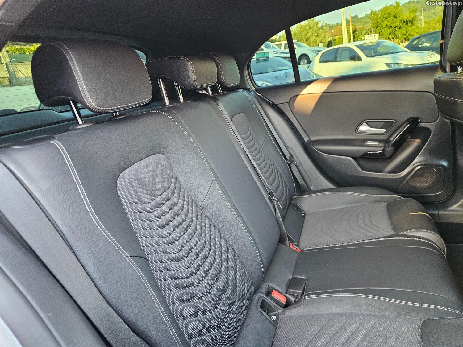 Mercedes-Benz A 180 D STYLE — fotografia 6