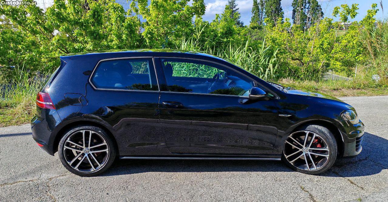 Volkswagen Golf GTD — fotografia 4
