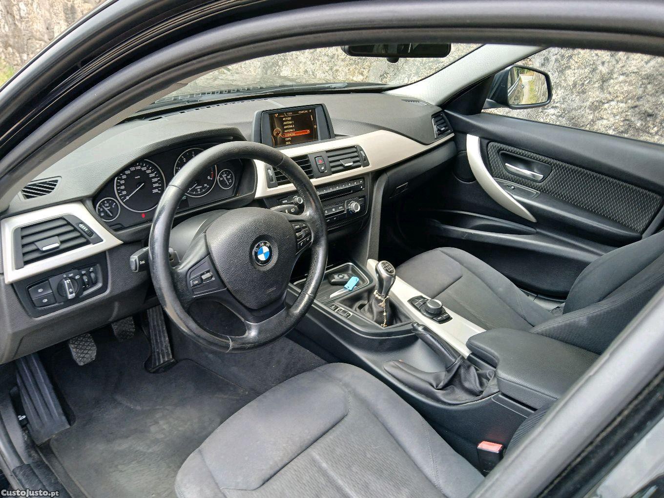 BMW 318 d — fotografia 2