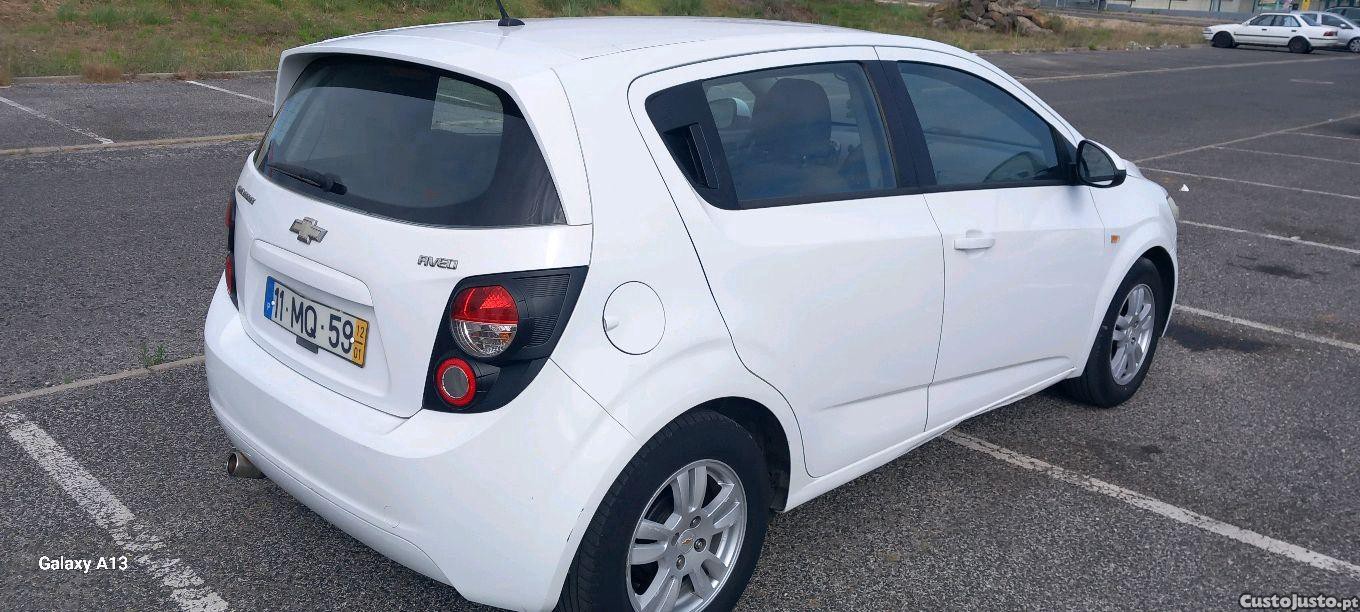 Chevrolet Aveo 1.2 LT — fotografia 10