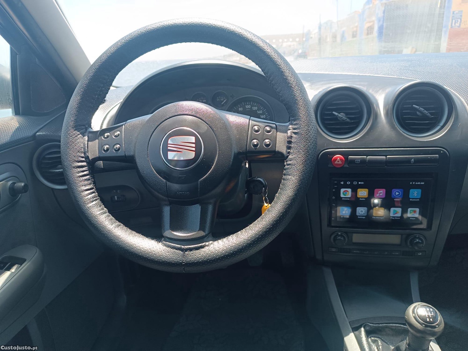 SEAT Ibiza 1.4 Tdi - Muito Estimado — fotografia 6
