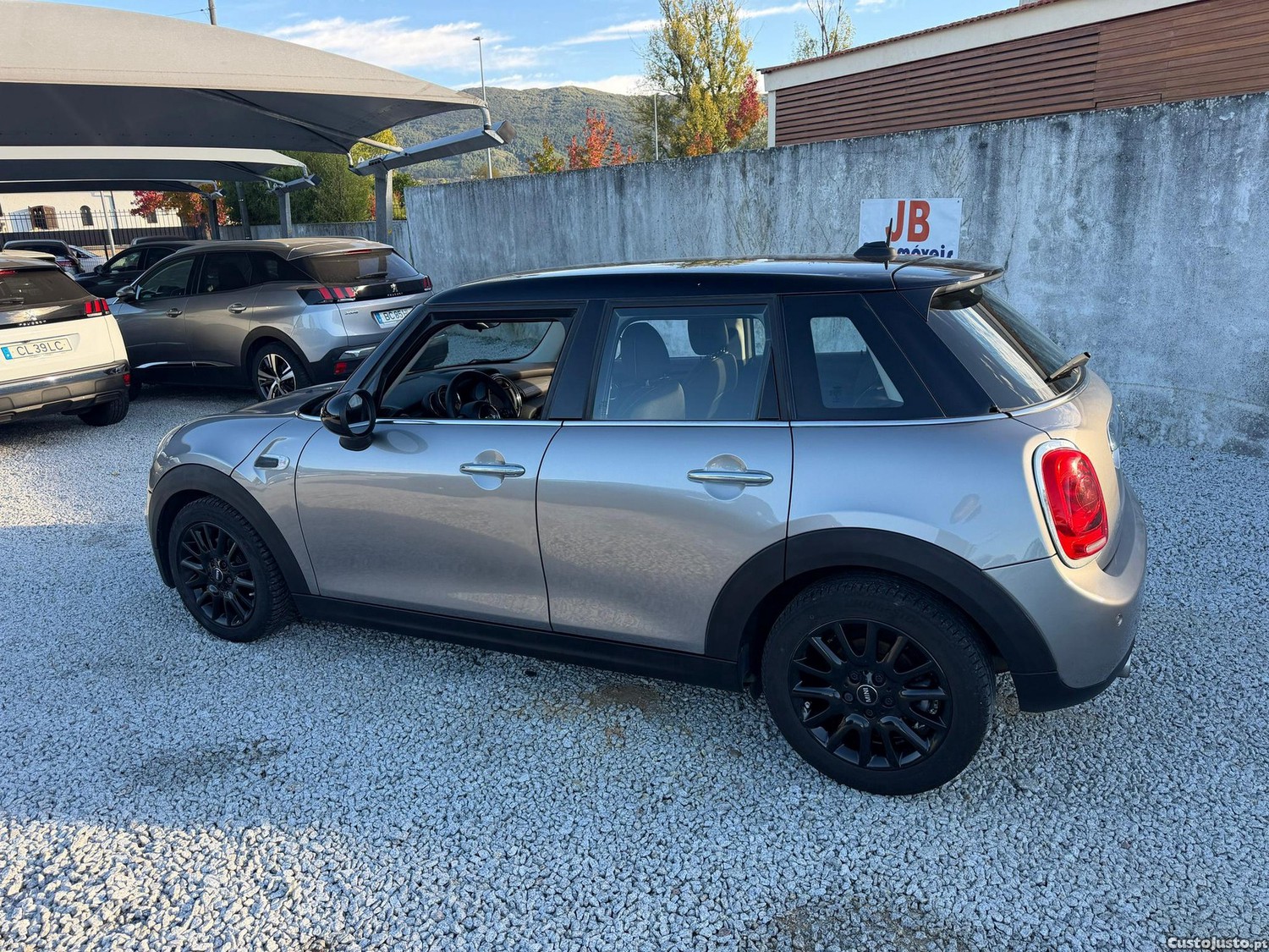 MINI Cooper D - 17 — photo 4