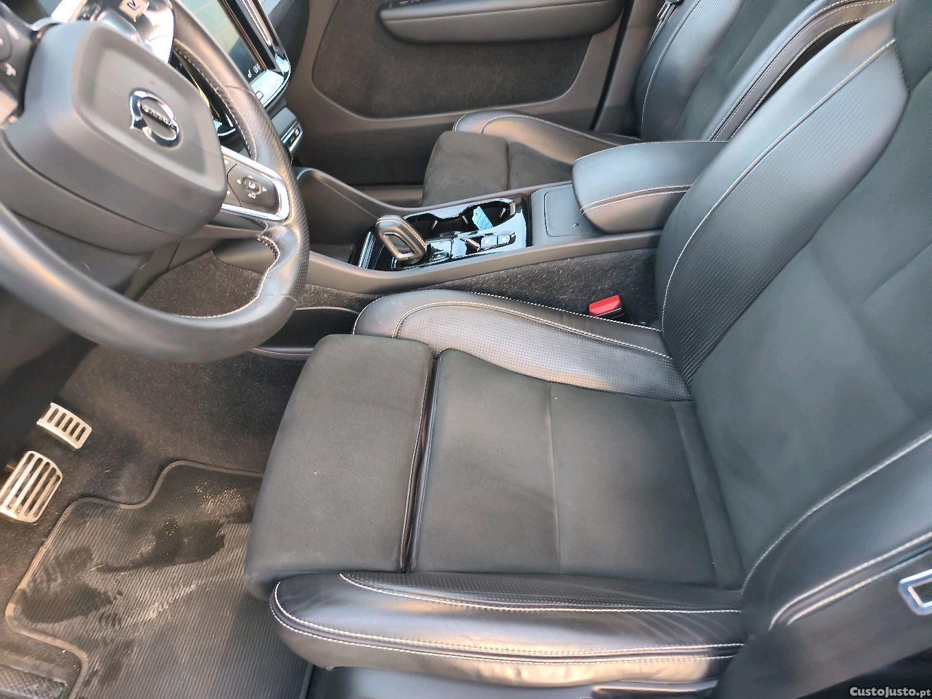 Volvo XC40 2.0 D3 R-design - 19 — photo 4