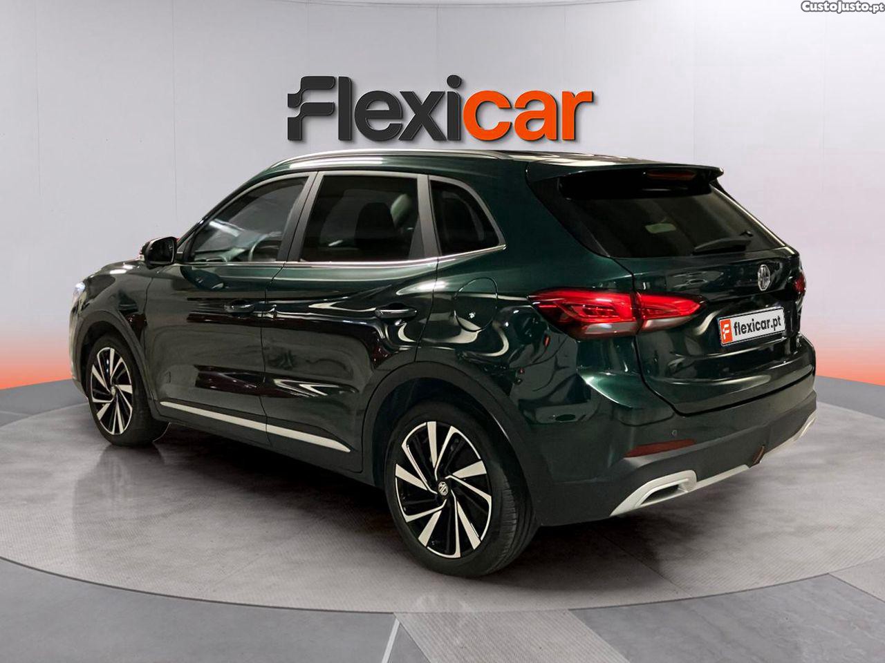 MG ZS 1.5 Hybrid+ Luxury — photo 3