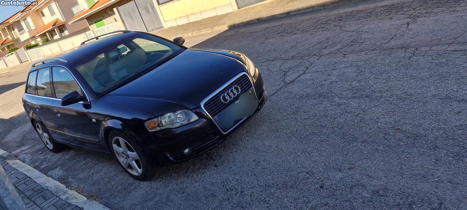 Audi A4 Avant 2.0TDI — fotografia 3