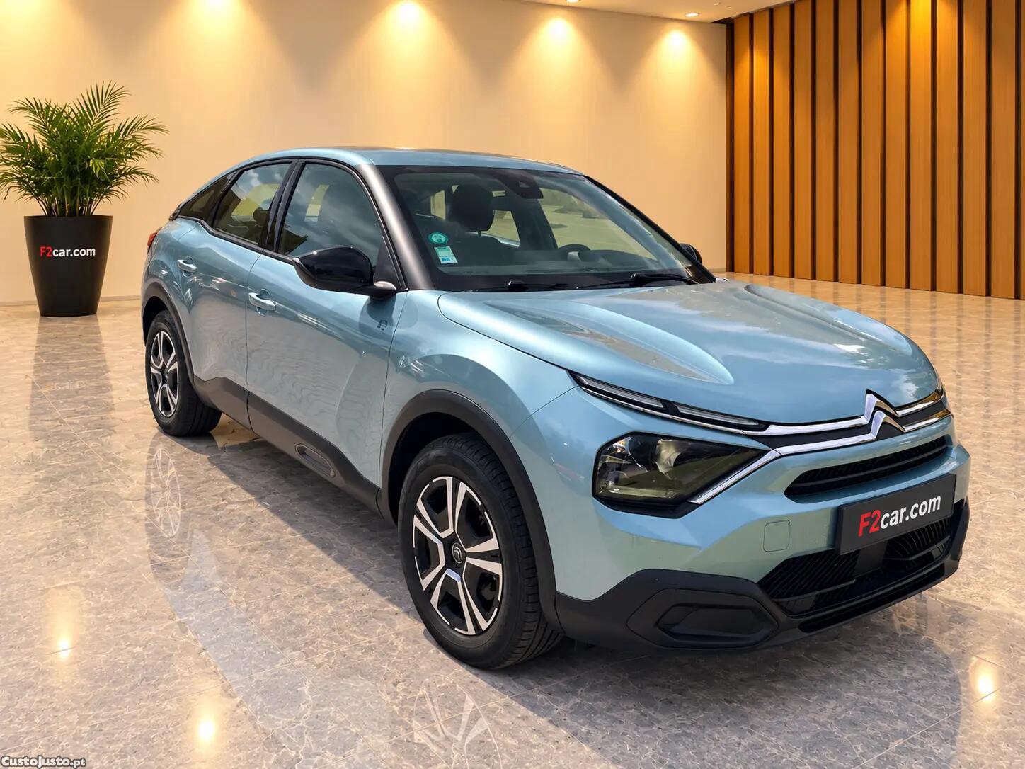 Citroën e-C4 50 kWh Feel — photo 3