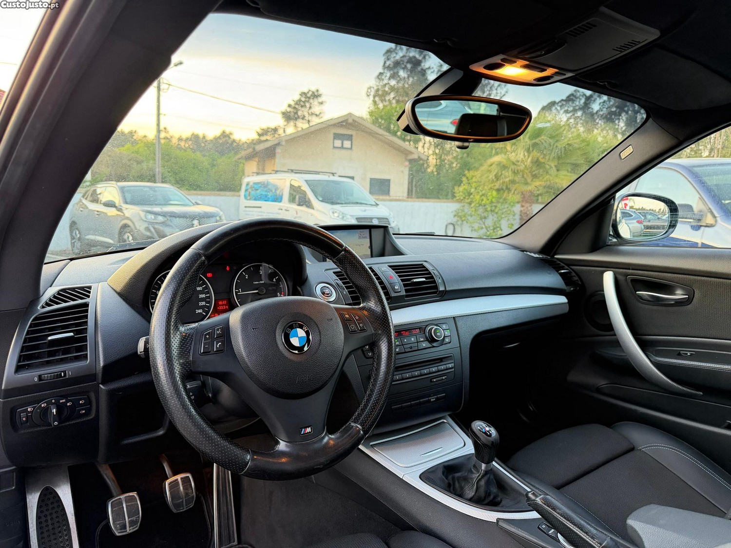 BMW 118 d Pack M — fotografia 5