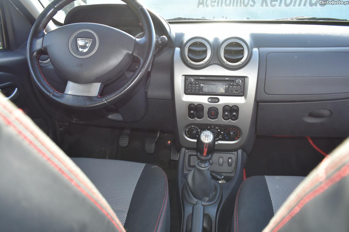 Dacia Duster 1.5 dCi SL Delsey — fotografia 6