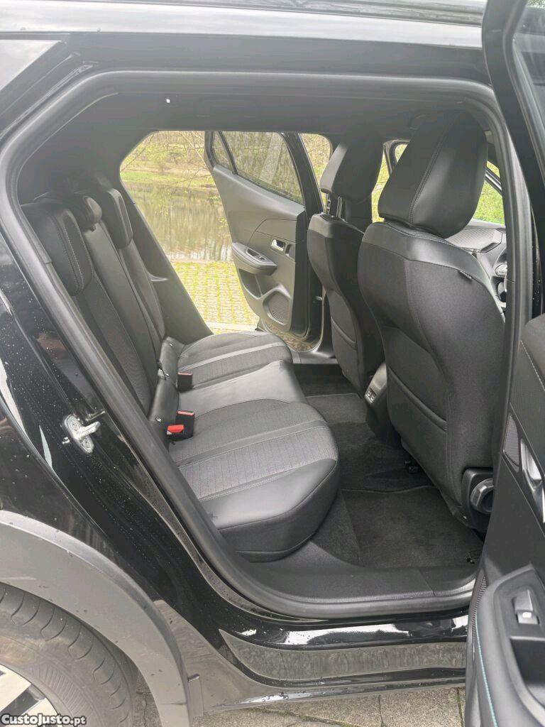 Peugeot e-2008 Pure - 22 — photo 4
