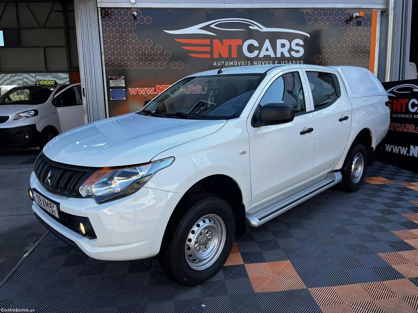 Mitsubishi L200 2.4 di-d cd invite 4wd - 19