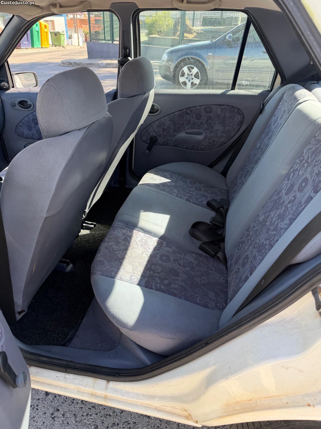Ford Fiesta 1.25 16v - 97 — photo 4