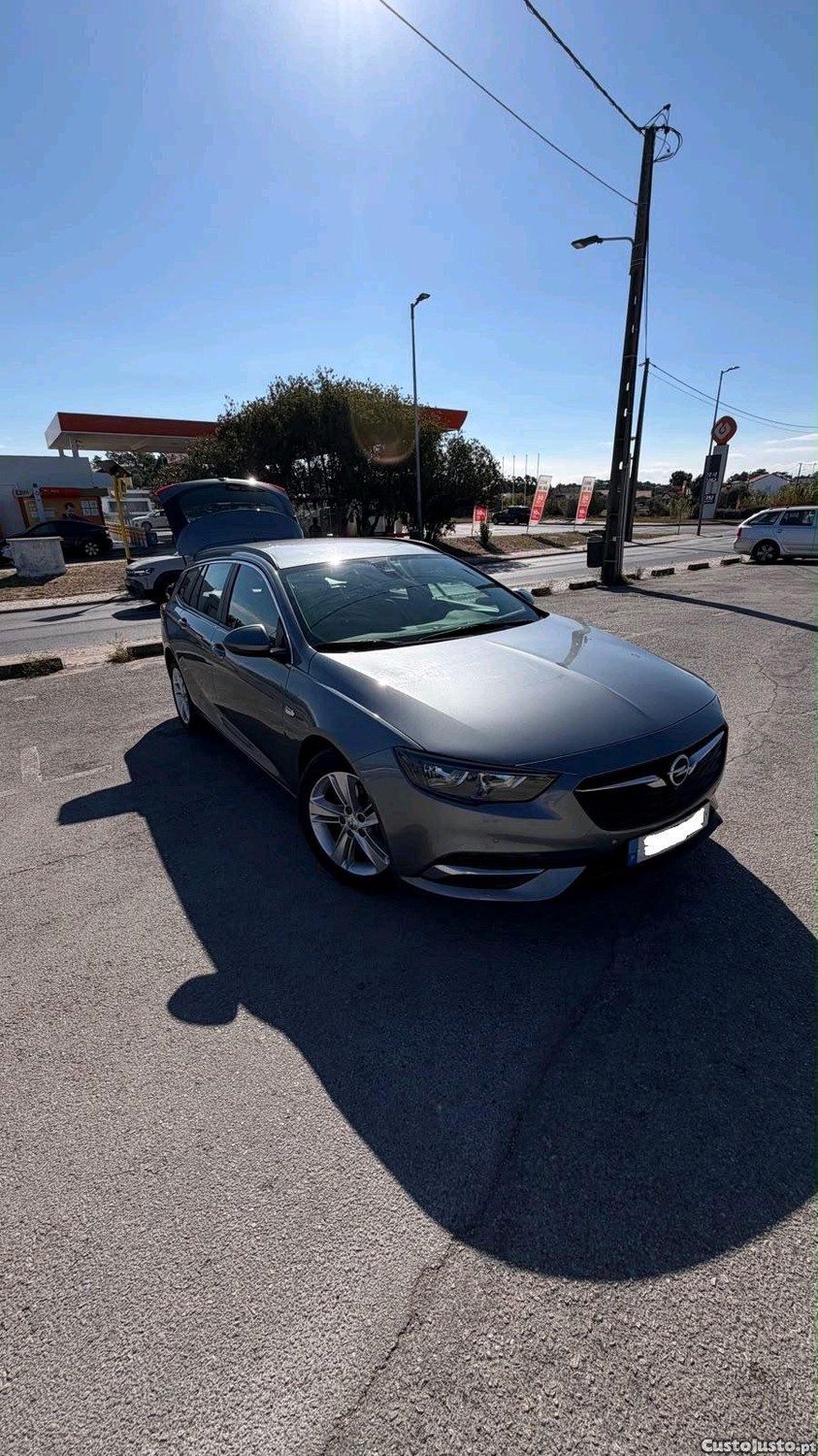 Opel Insignia 1.6 Ecotec D — photo 3