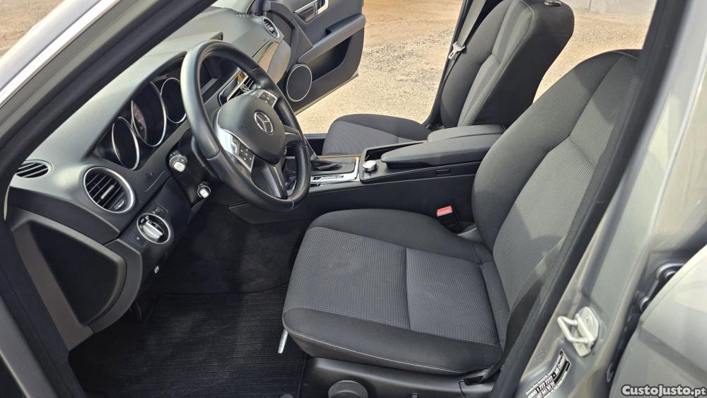 Mercedes-Benz C 180 CDi Classic BlueEffi - 13 — photo 4