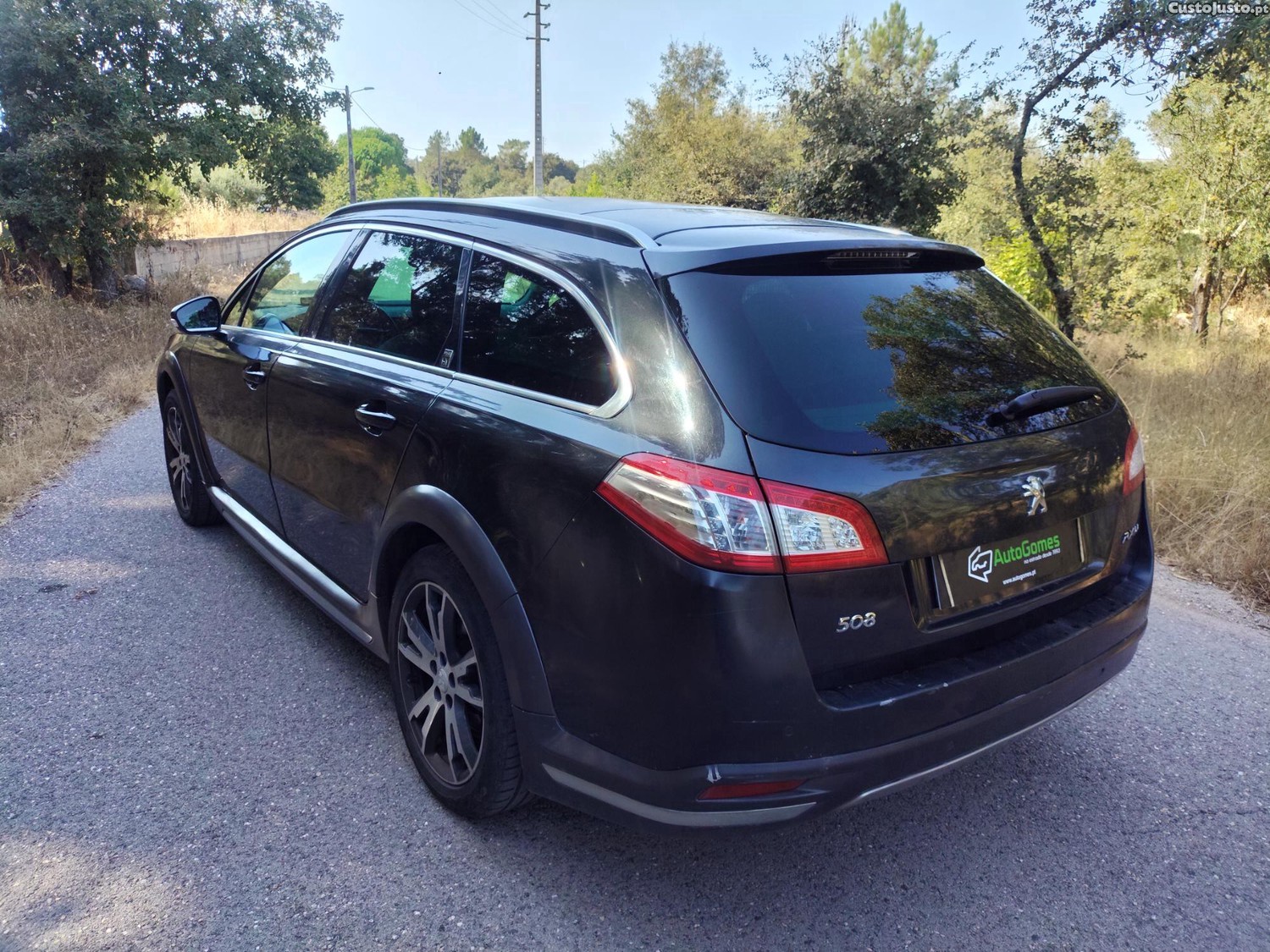 Peugeot 508 RXH Hybrid4 — fotografia 5