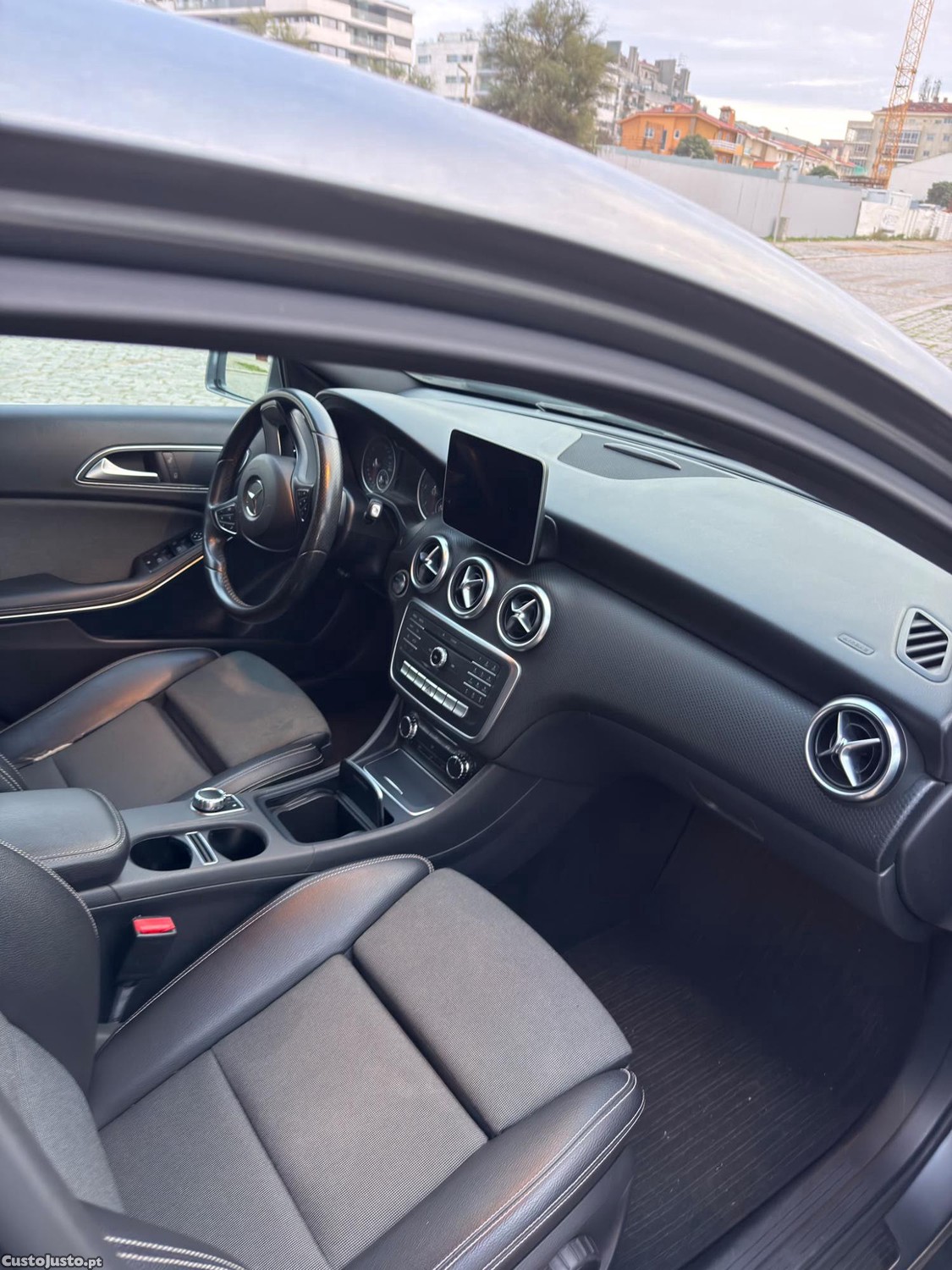 Mercedes-Benz A 180 180 D - 18 — photo 5