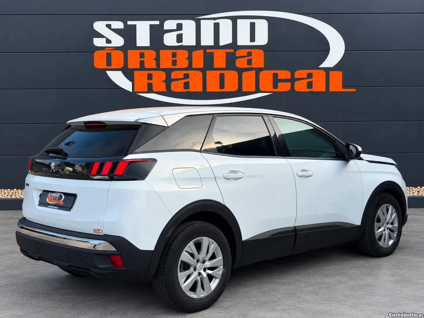 Peugeot 3008 1.5 BlueHDi Allure EAT8 — photo 2