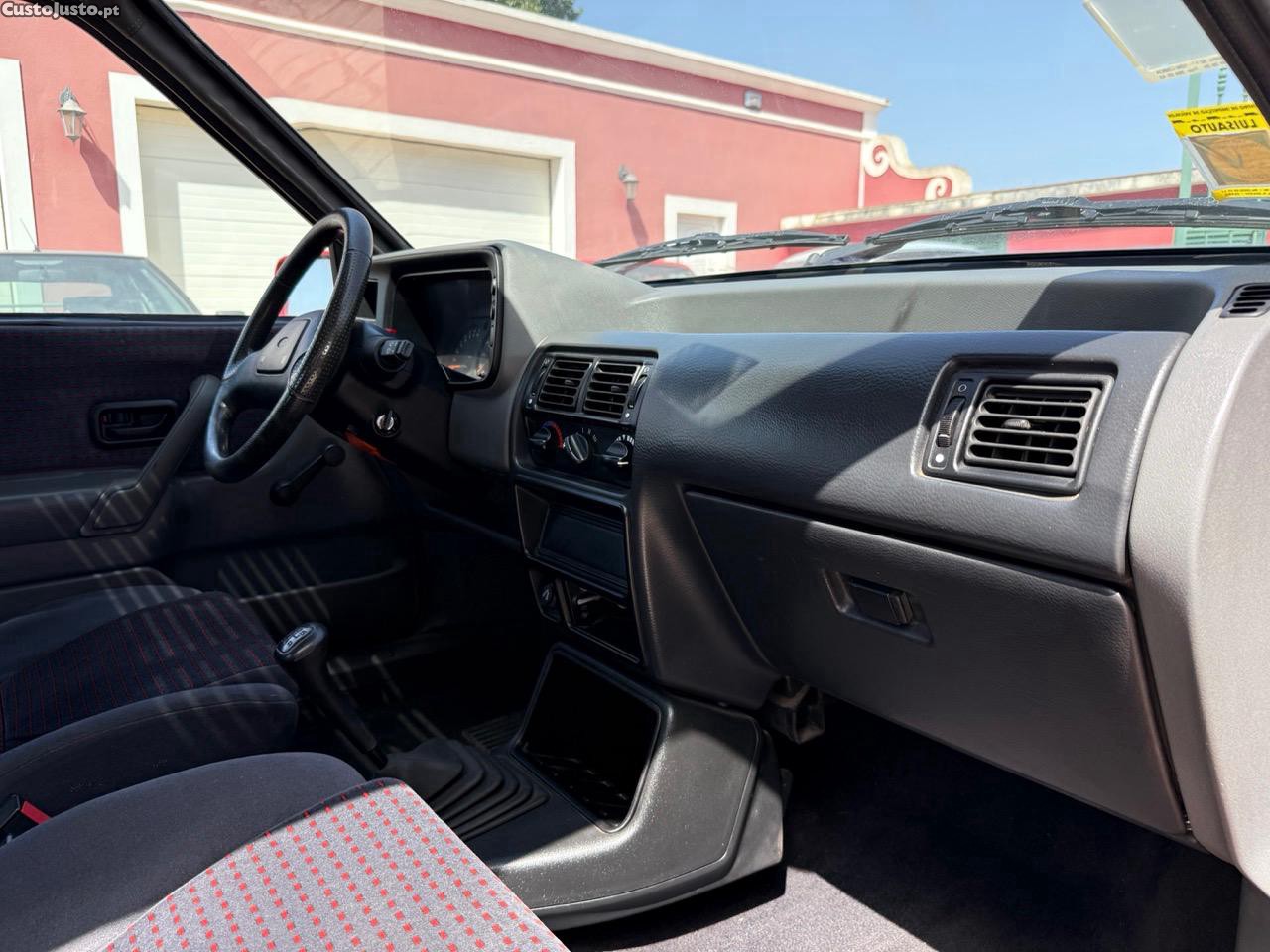 Ford Escort XR3i — fotografia 12