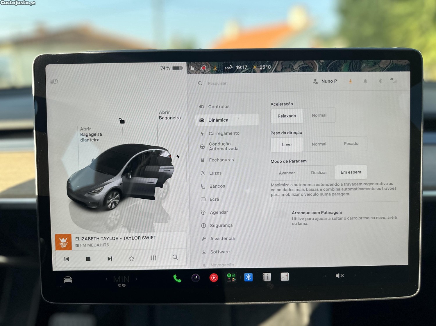 Tesla Model Y SR+ QuickSilver 2023 — fotografia 4