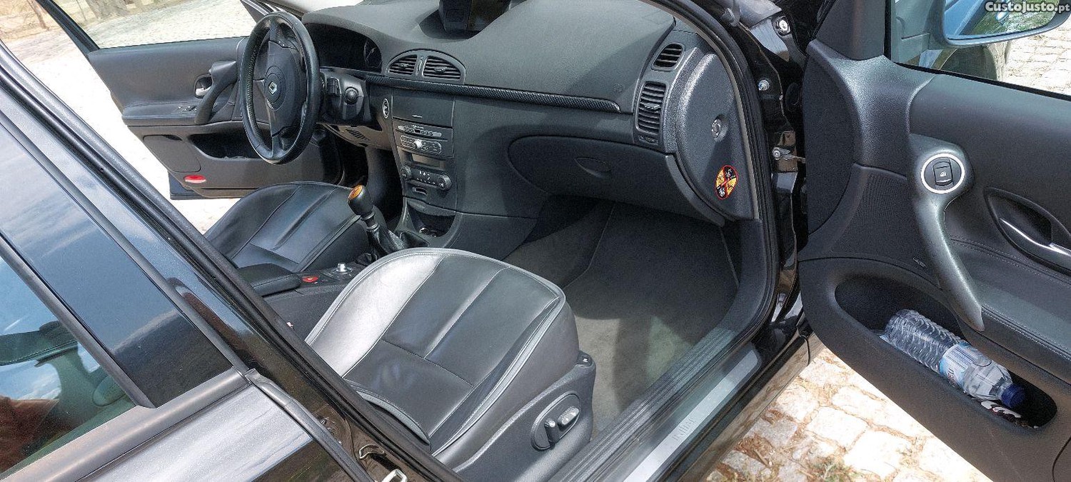Renault Laguna inicial Paris — fotografia 6