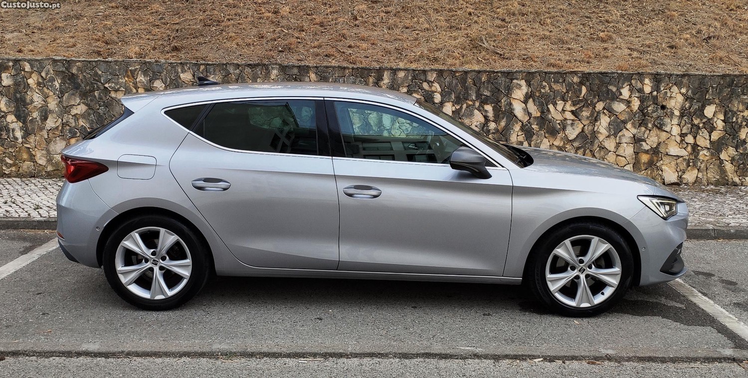 Seat Leon 1.0 Tsi FR - 21 — photo 4