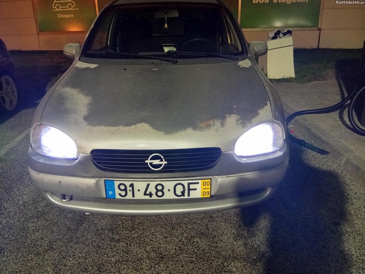 Opel Corsa 1.5 td - 00 — photo 3