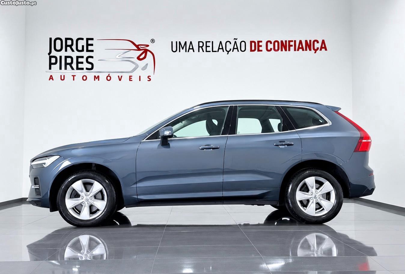 Volvo XC 60 2.0 B4 MOMENTUM 197 CV - NACIONAL - 112997 KM — fotografia 23