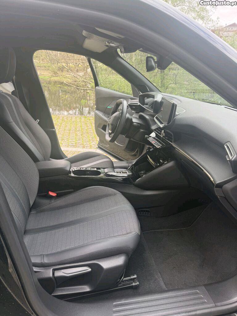 Peugeot e-2008 Pure - 22 — photo 5
