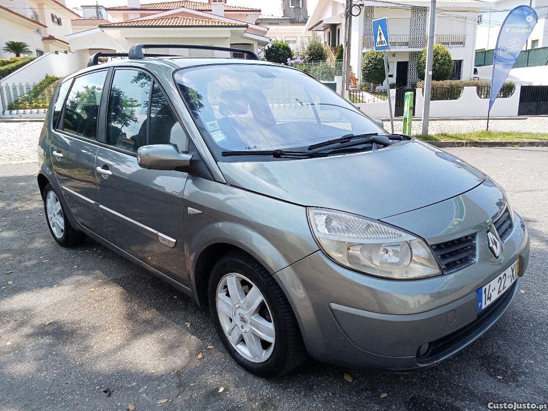 Renault Scénic 1.5dvi 101cv — fotografia 11