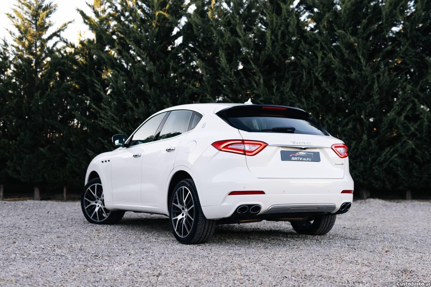 Maserati Levante Q4 GranSport — photo 4