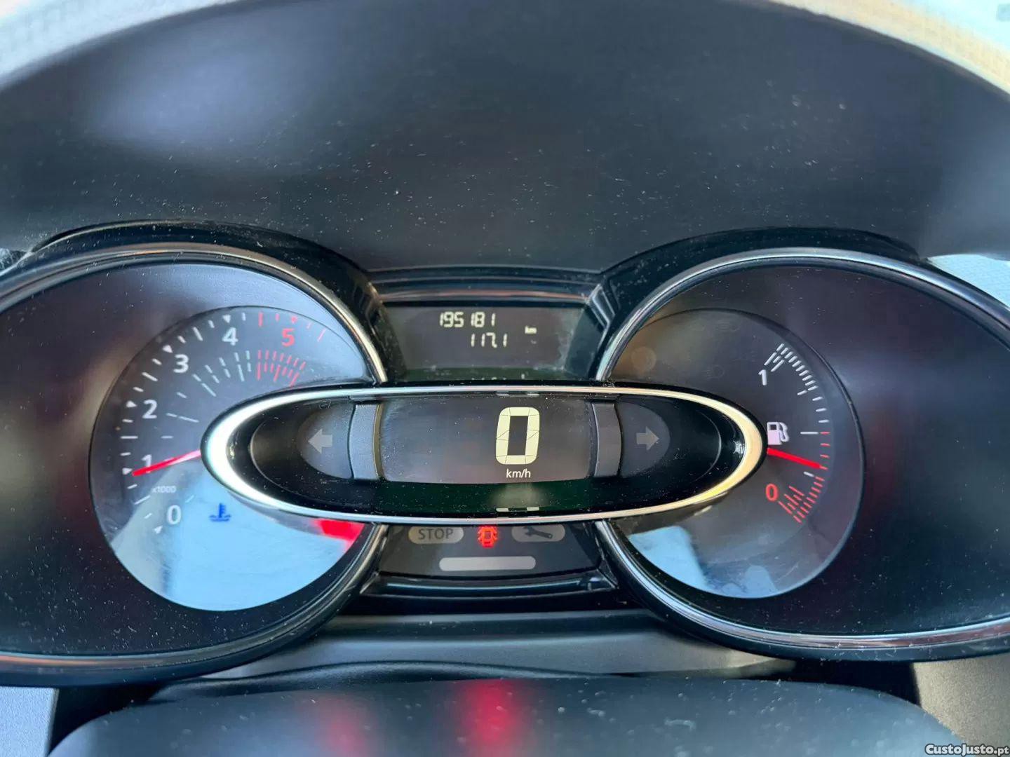 Renault Clio 1.5 dci zen — photo 5