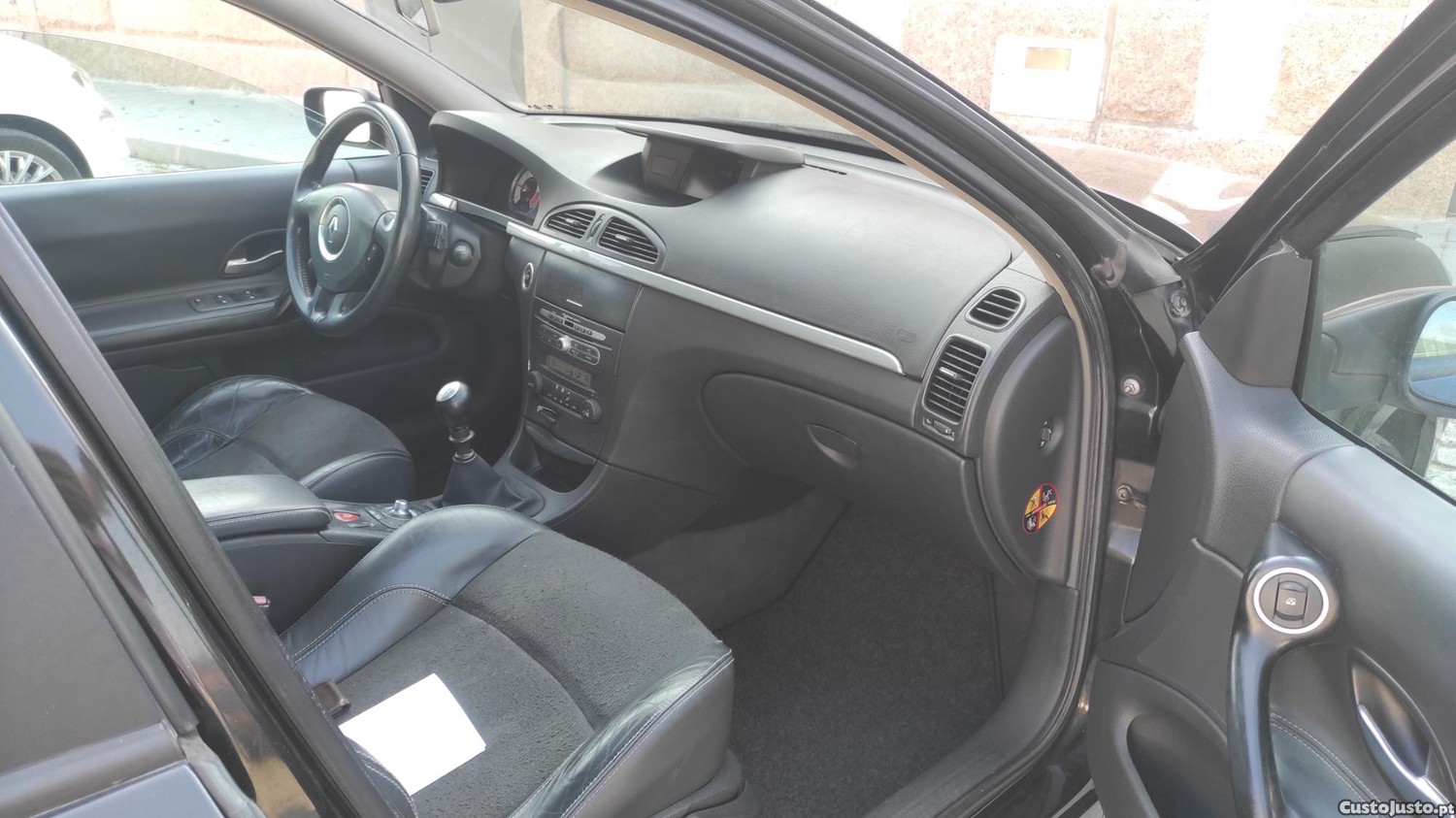 Renault Laguna 2.0 DCI — fotografia 4