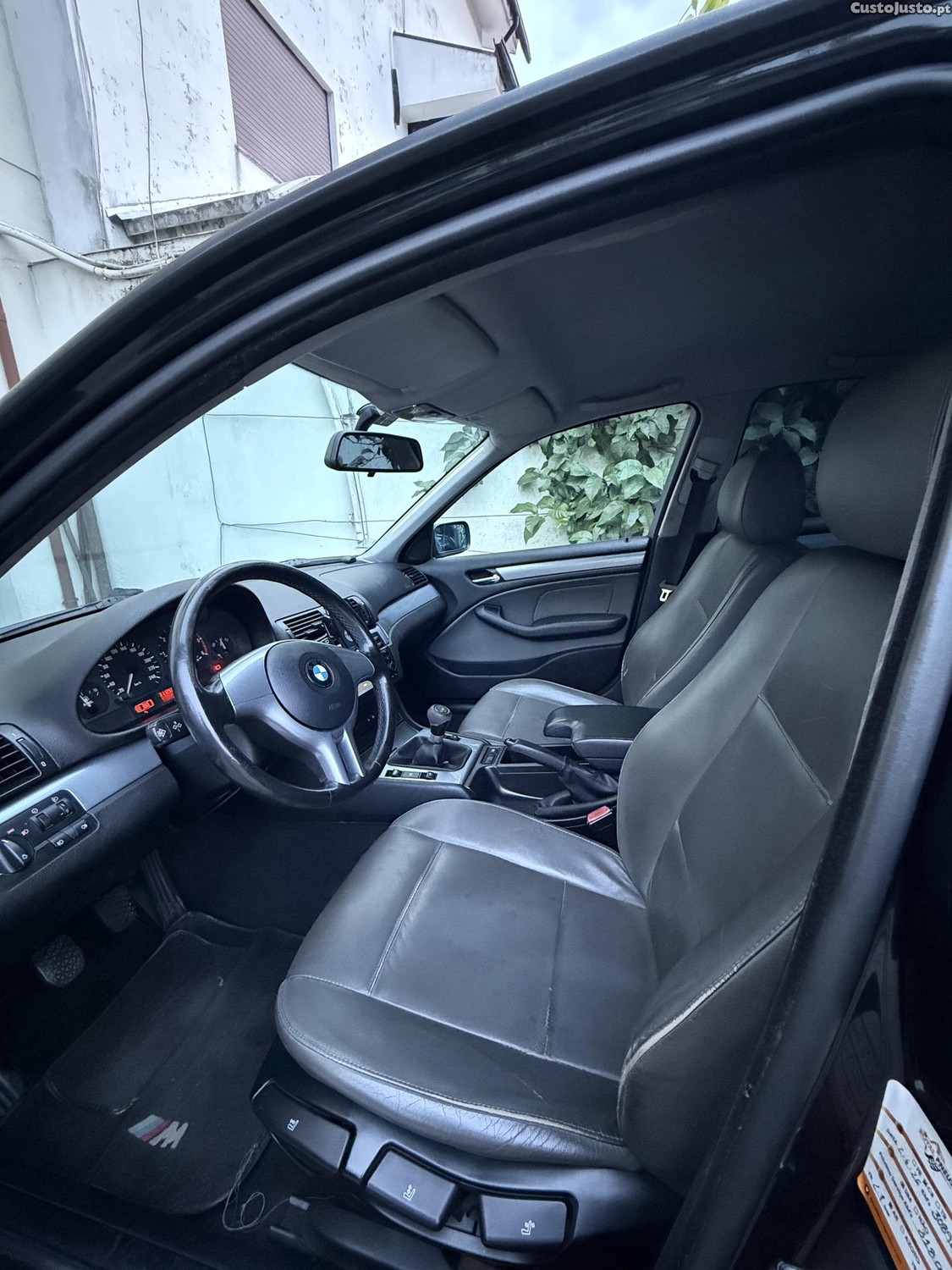 BMW 320 E46 — fotografia 2
