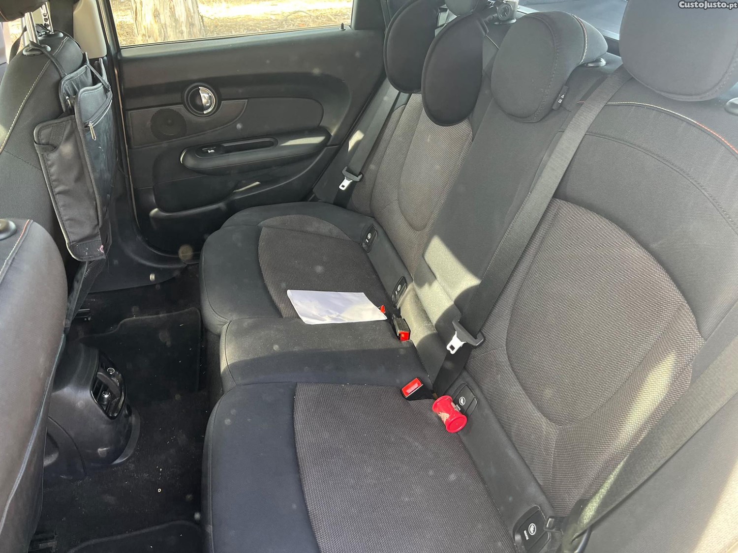 MINI Clubman One D - 18 — photo 2