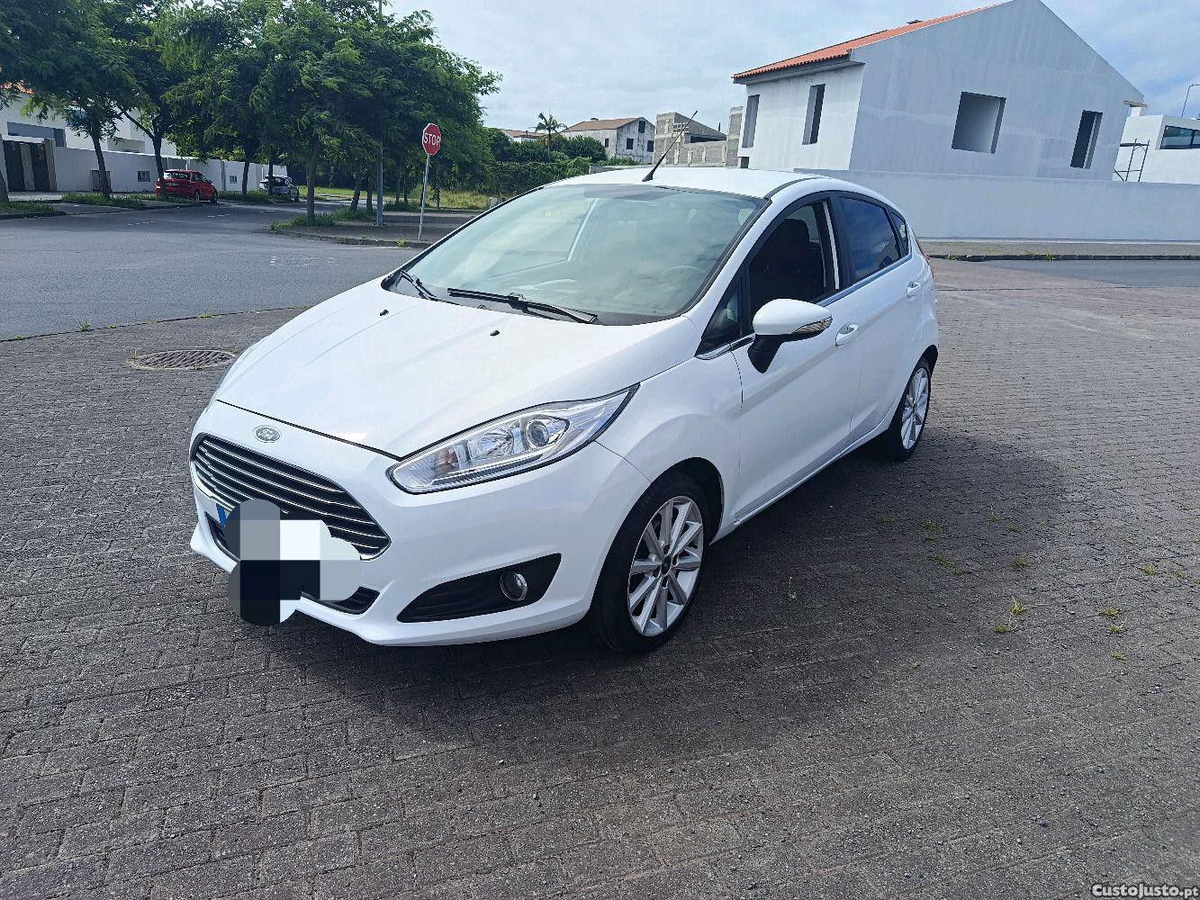 Ford Fiesta 1.5 tdci — photo 3