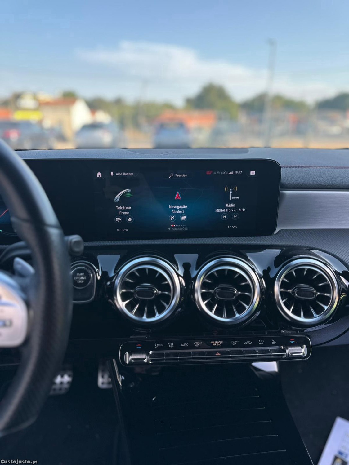 Mercedes-Benz CLA 250 E AMG — fotografia 7