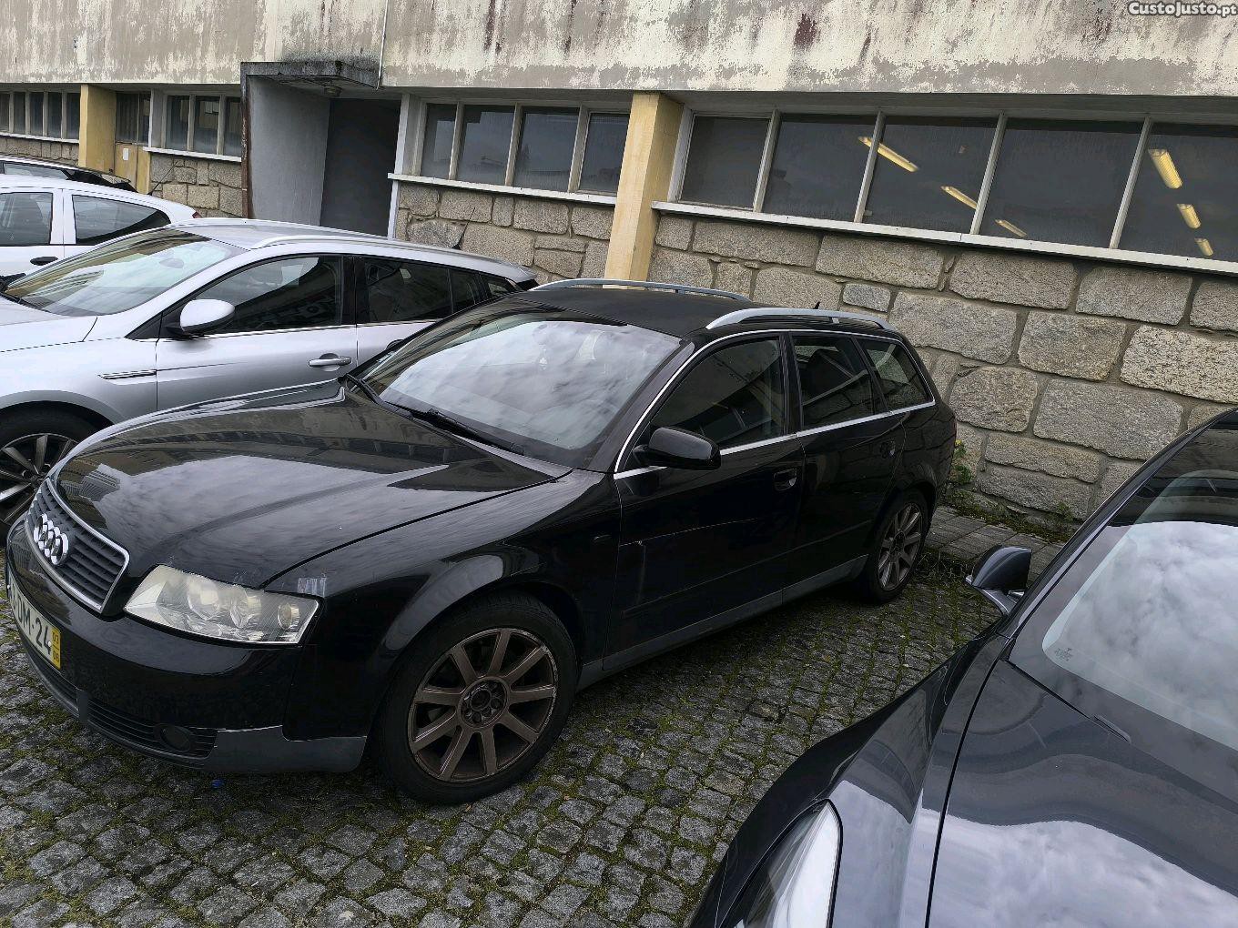 Audi A4 b6 130 CV avant — fotografia 11