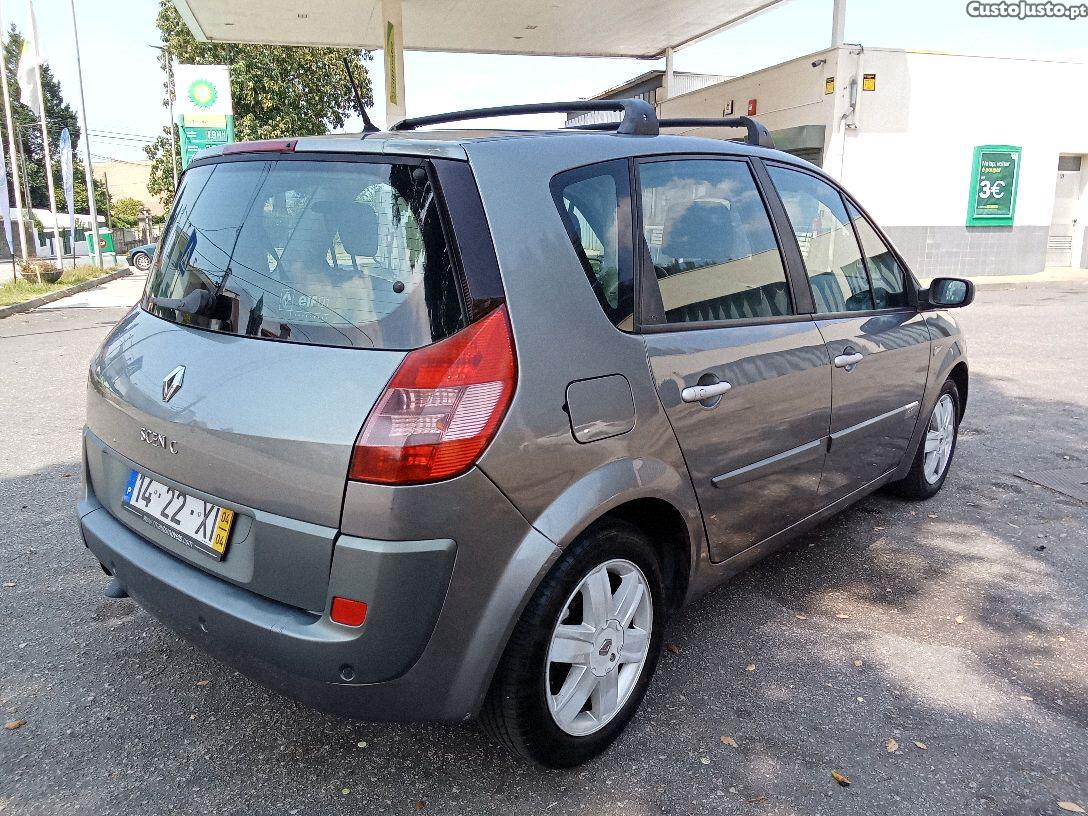 Renault Scénic 1.5dvi 101cv — fotografia 9
