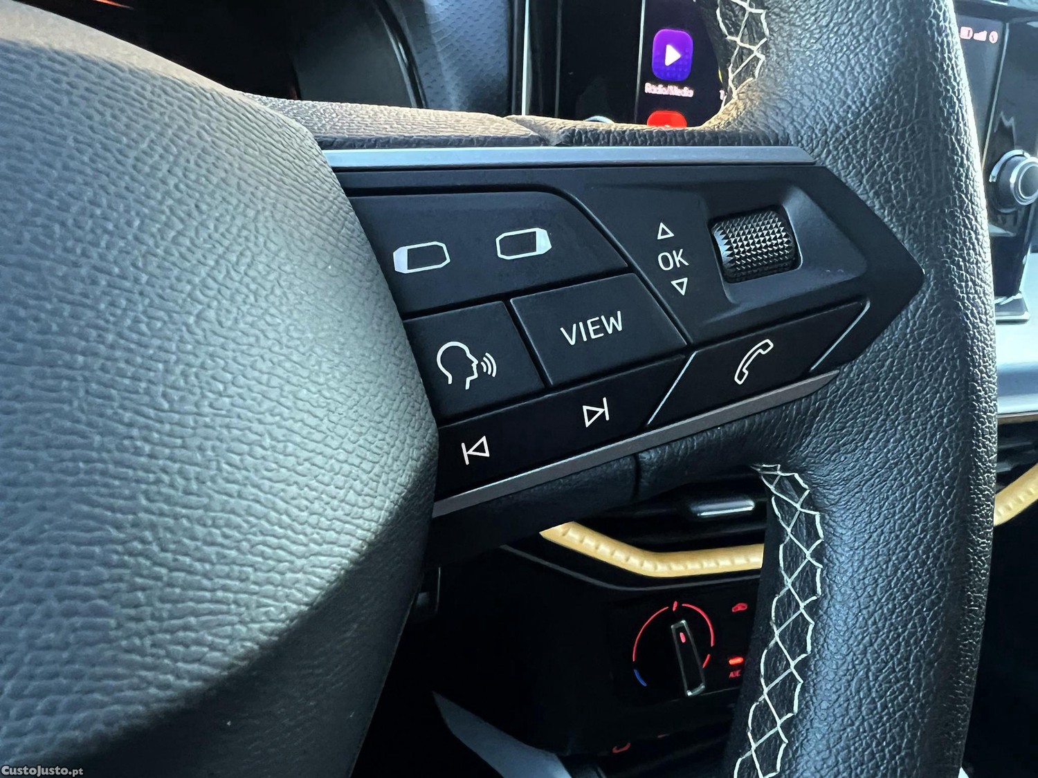 SEAT Arona TSI Style Plus — fotografia 8