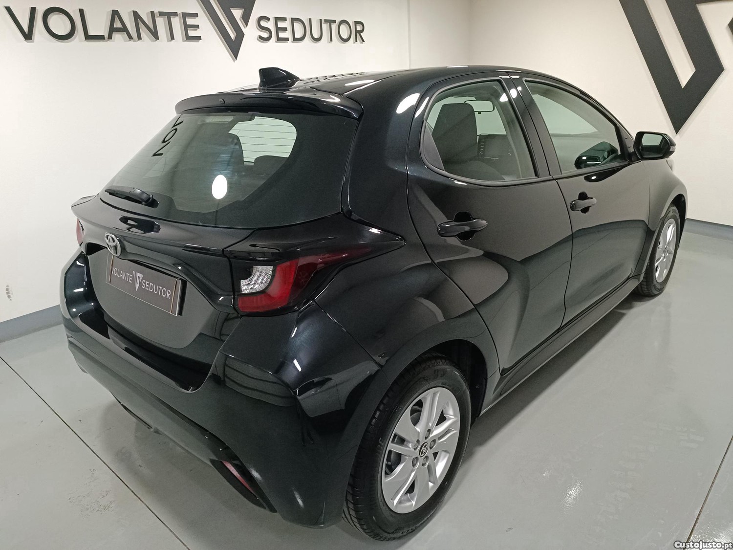 Toyota Yaris Toyota Yaris 1.0 VVT-i Comfort — photo 4